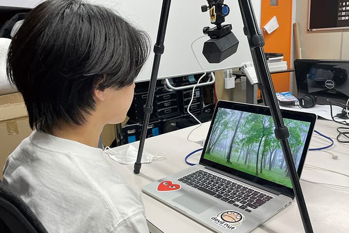 視覚情報と嗅覚情報の心理的距離感の把握