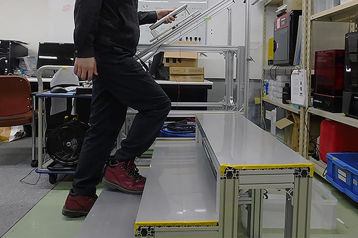 階段用手すりに作用する力学的負荷の傾向獲得とその分析