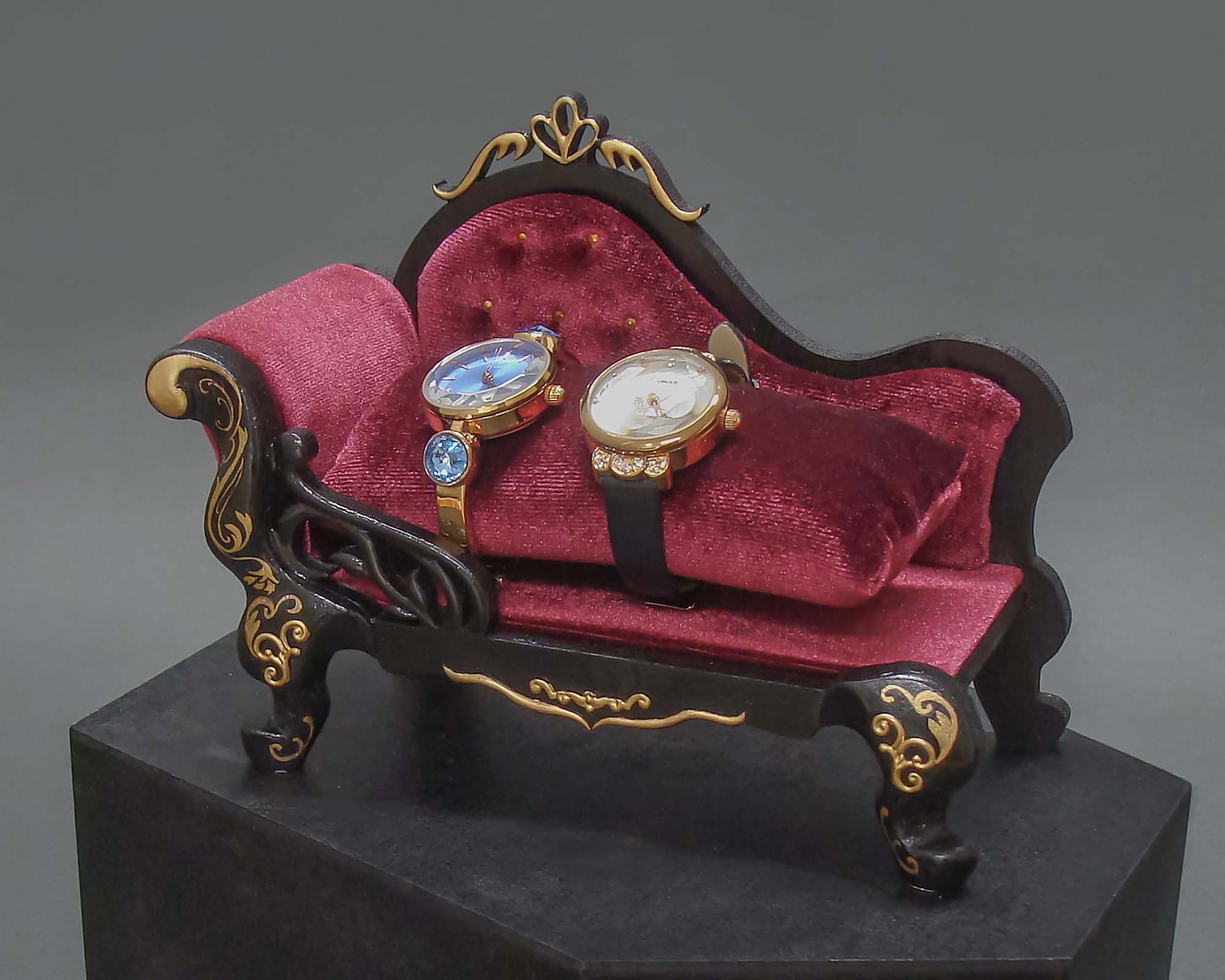 集めたくなるアクセサリーケースの提案-ミニチュア家具風収納アイテム-