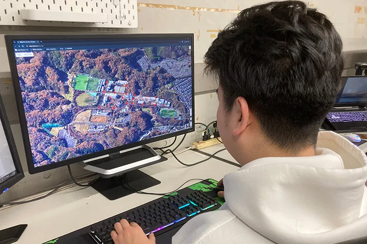 全天球画像による高所視点を設けたスカイマップの提案