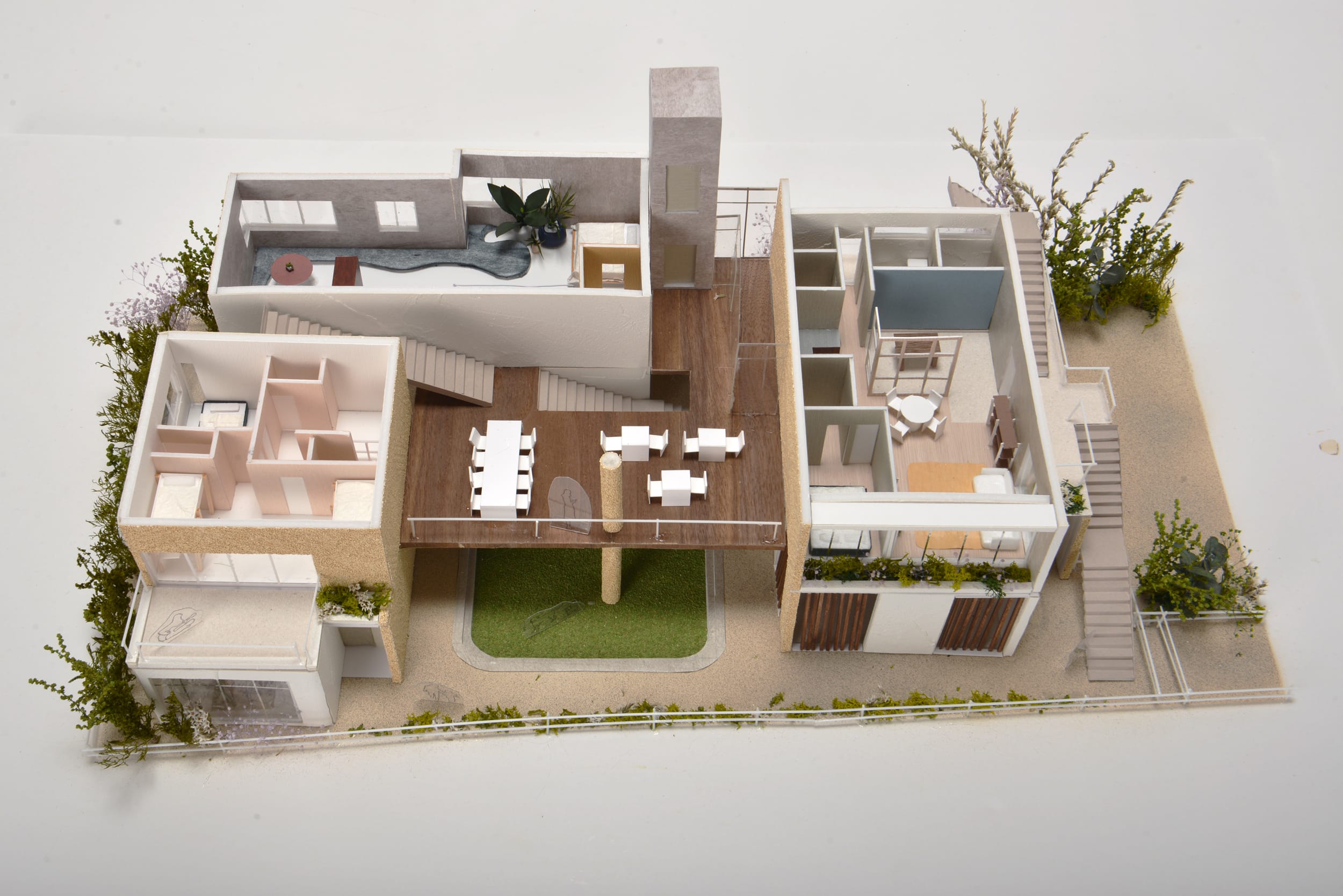 「育てる」家 – cooperative house –