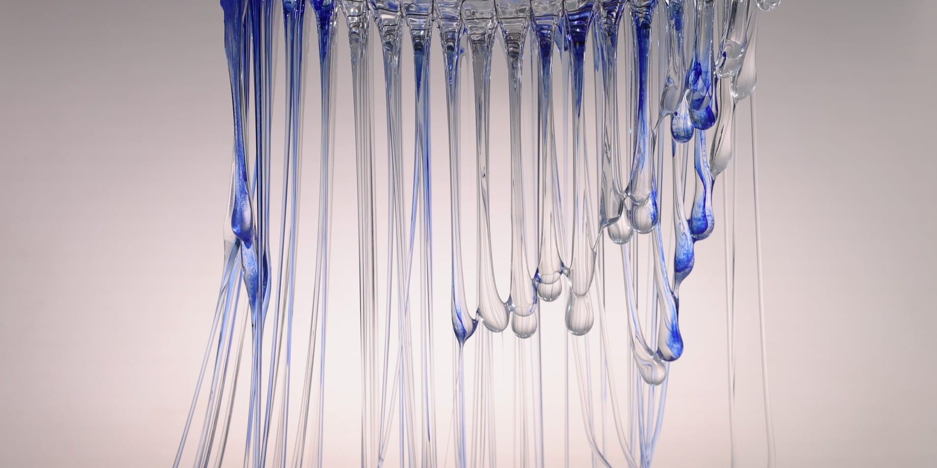 一瞬の青と異なる重力