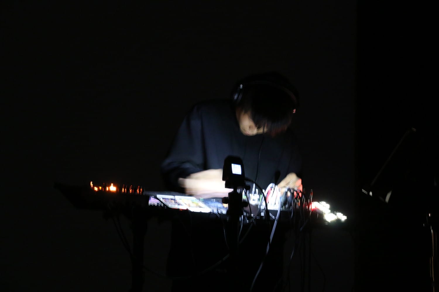 連続再生メディア時代における創作的な聴取についての探究