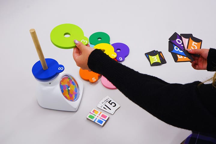 算数障害を抱える子供のための遊ぶツールのデザイン提案