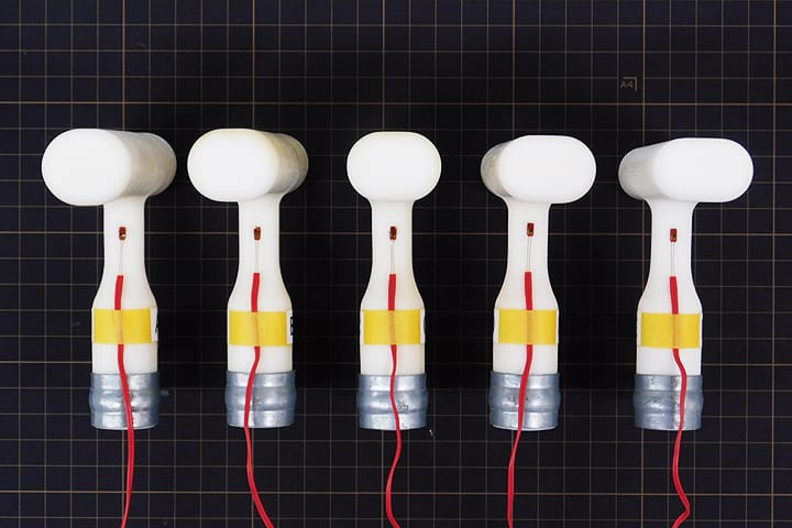 有限要素法を用いた杖に作用する力学的負荷解析