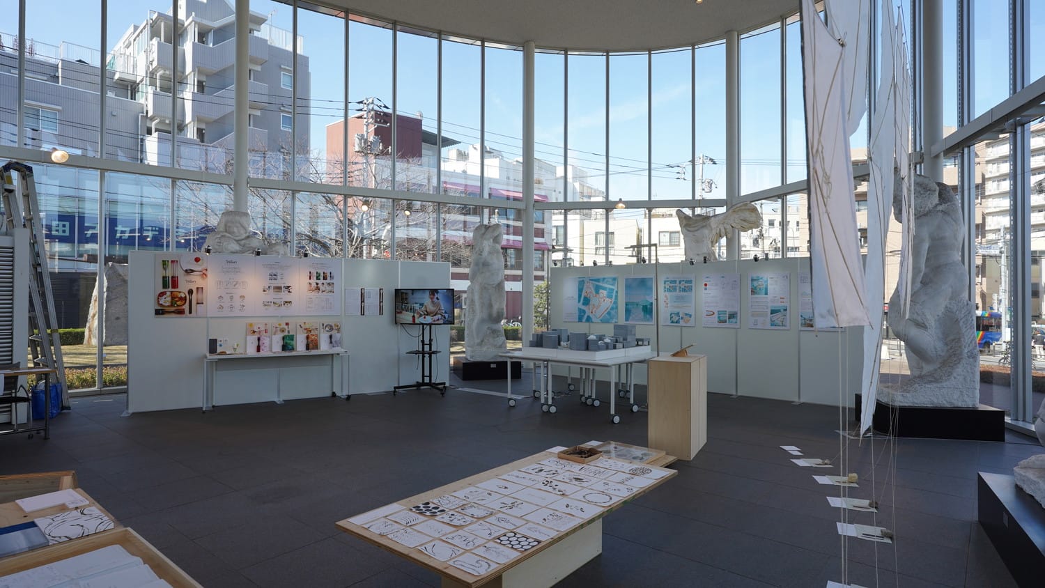 日本大学芸術学部デザイン学科　2023年度卒業制作展