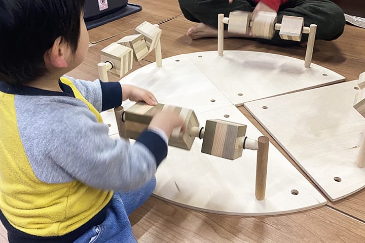 和太鼓の廃棄桴を再利用した音響玩具のデザイン 