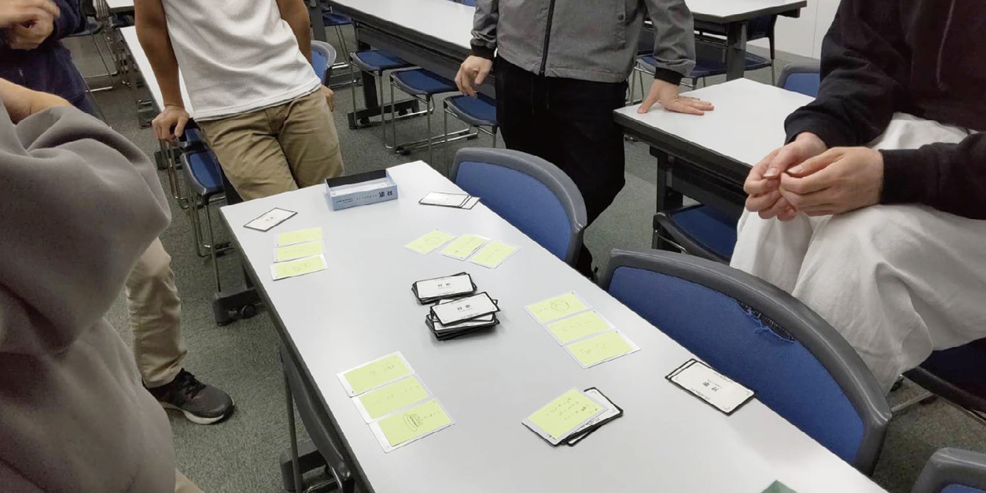 シズルワードの認知度を向上させるカードゲームの提案