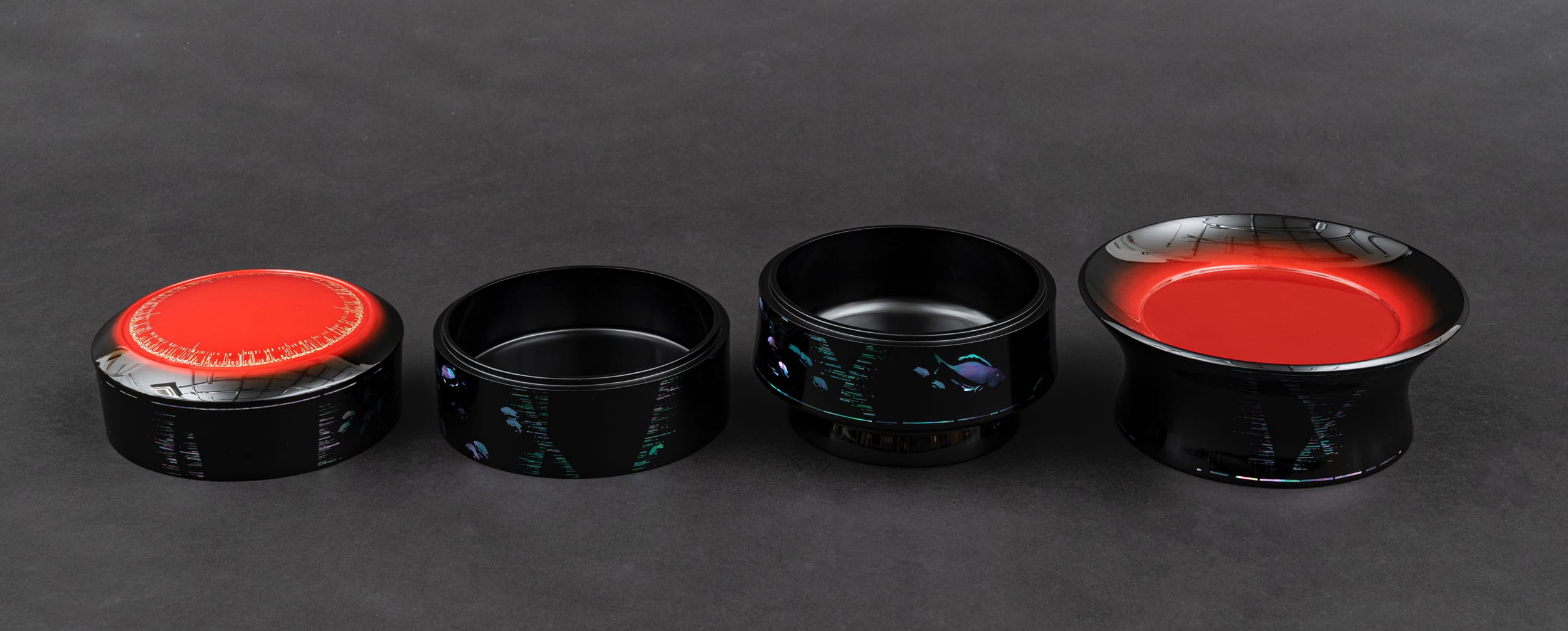 螺鈿食籠「夕刻の海」