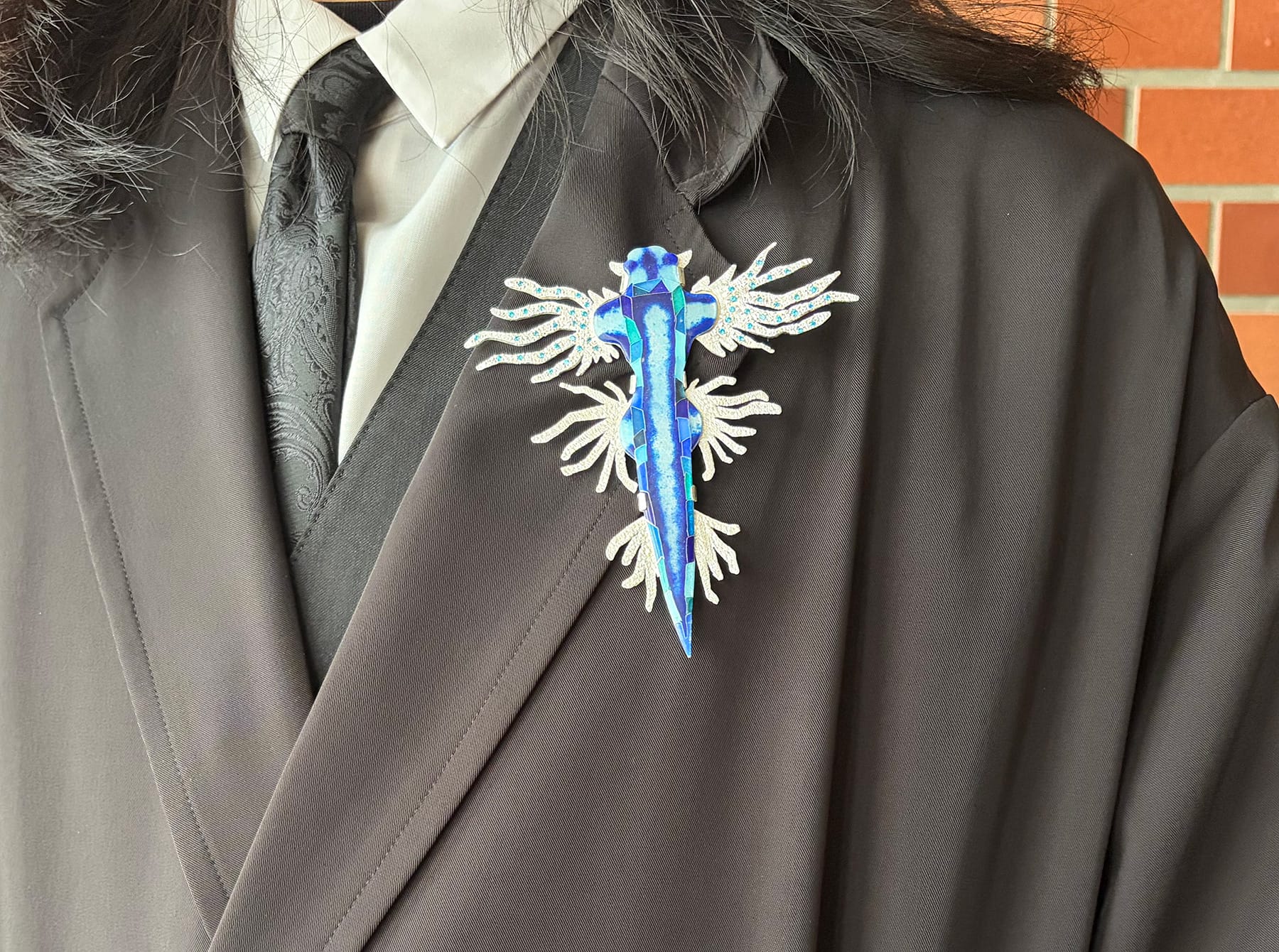 Couleurs ondoyantes －ウミウシをモチーフとした七宝によるジュエリーの制作－