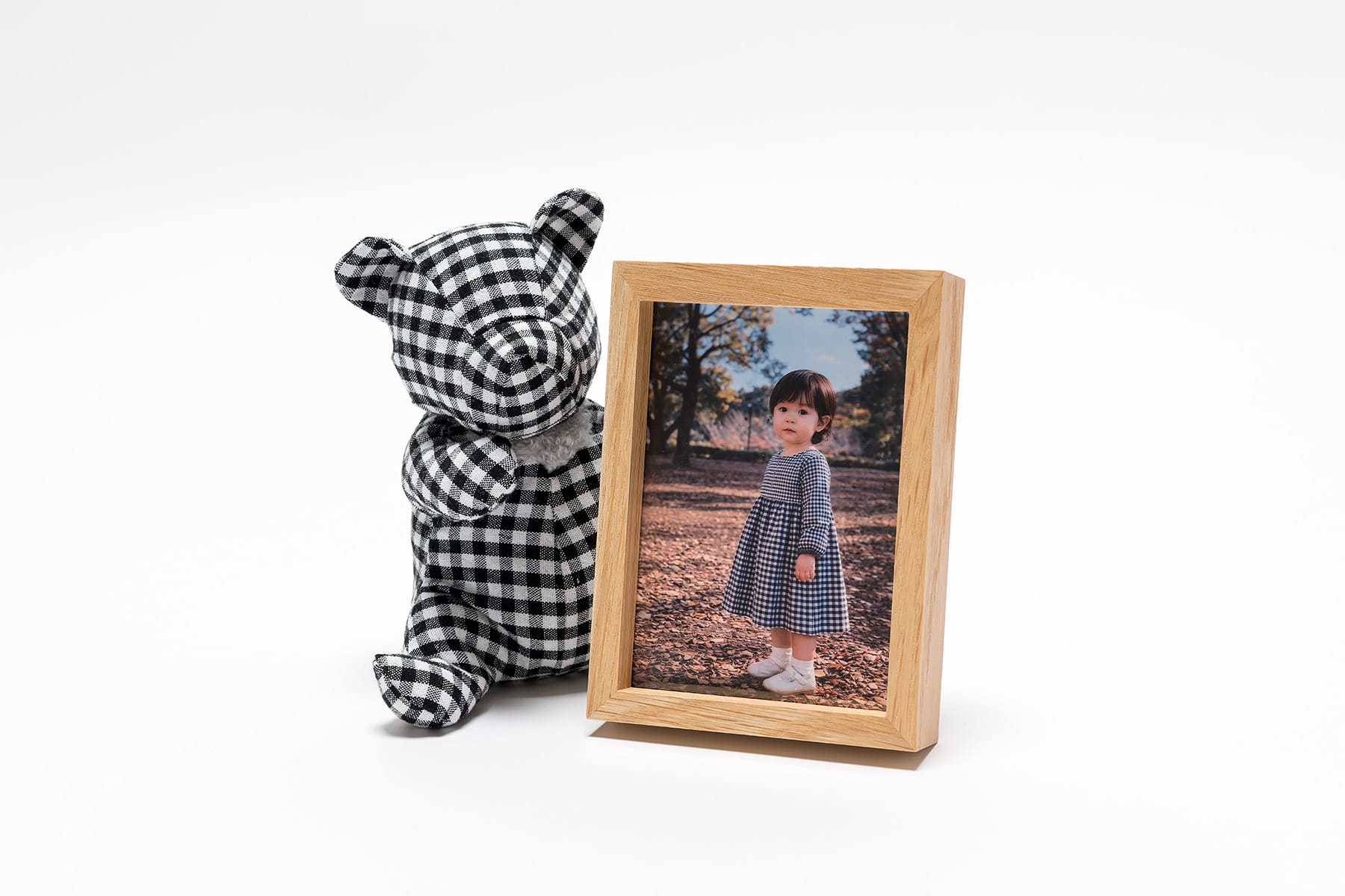 熊→クマ→くま ─アップサイクルで “思い出を残す”ぬいぐるみの提案─